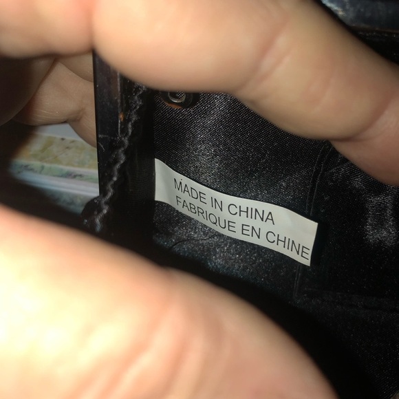 Black and Silver Sequin Clutch with Chain Strap/ perfect for grad or wedding - Picture 7 of 9